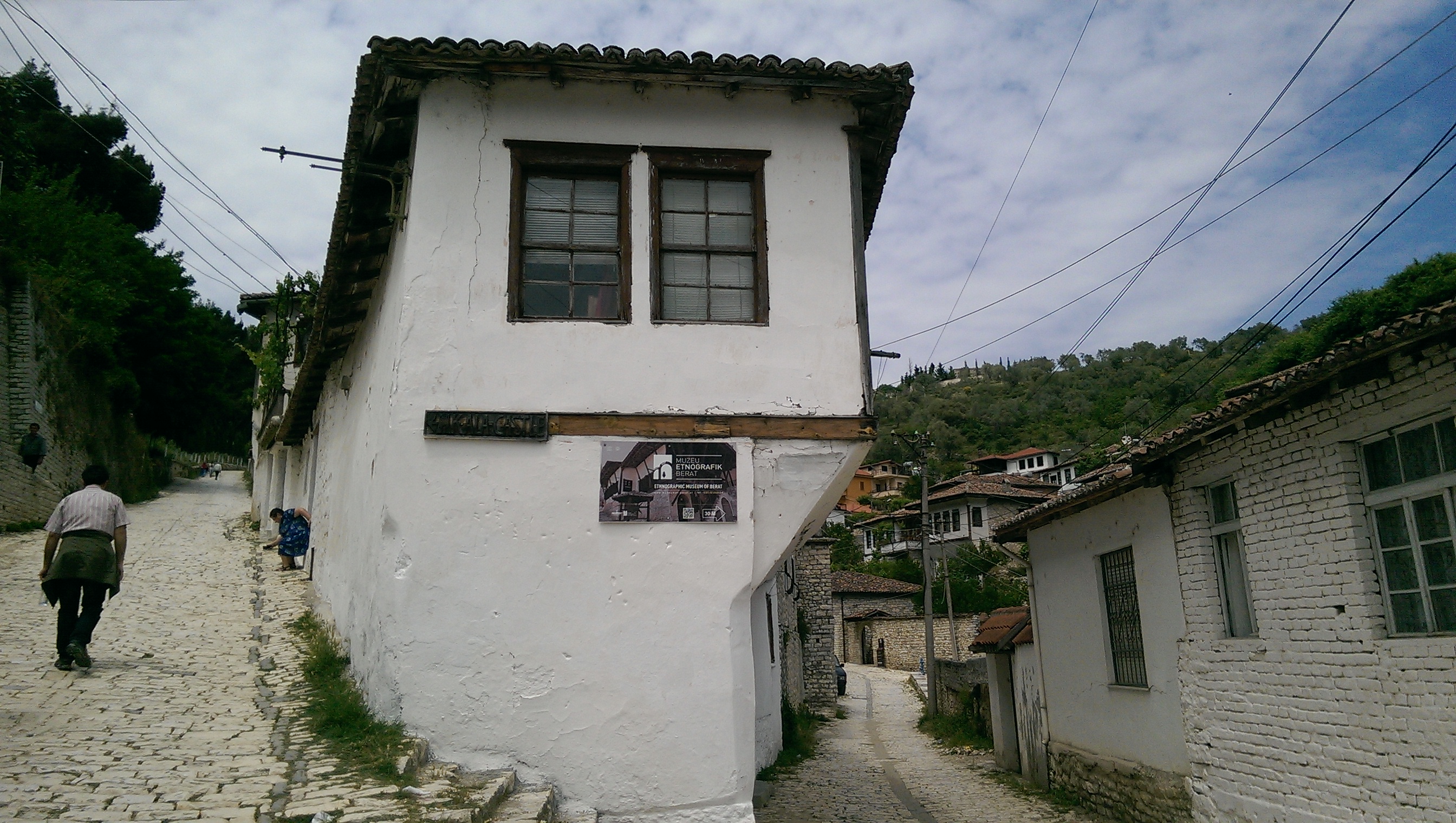 ARNAVUTLUK – Tiran – Berat